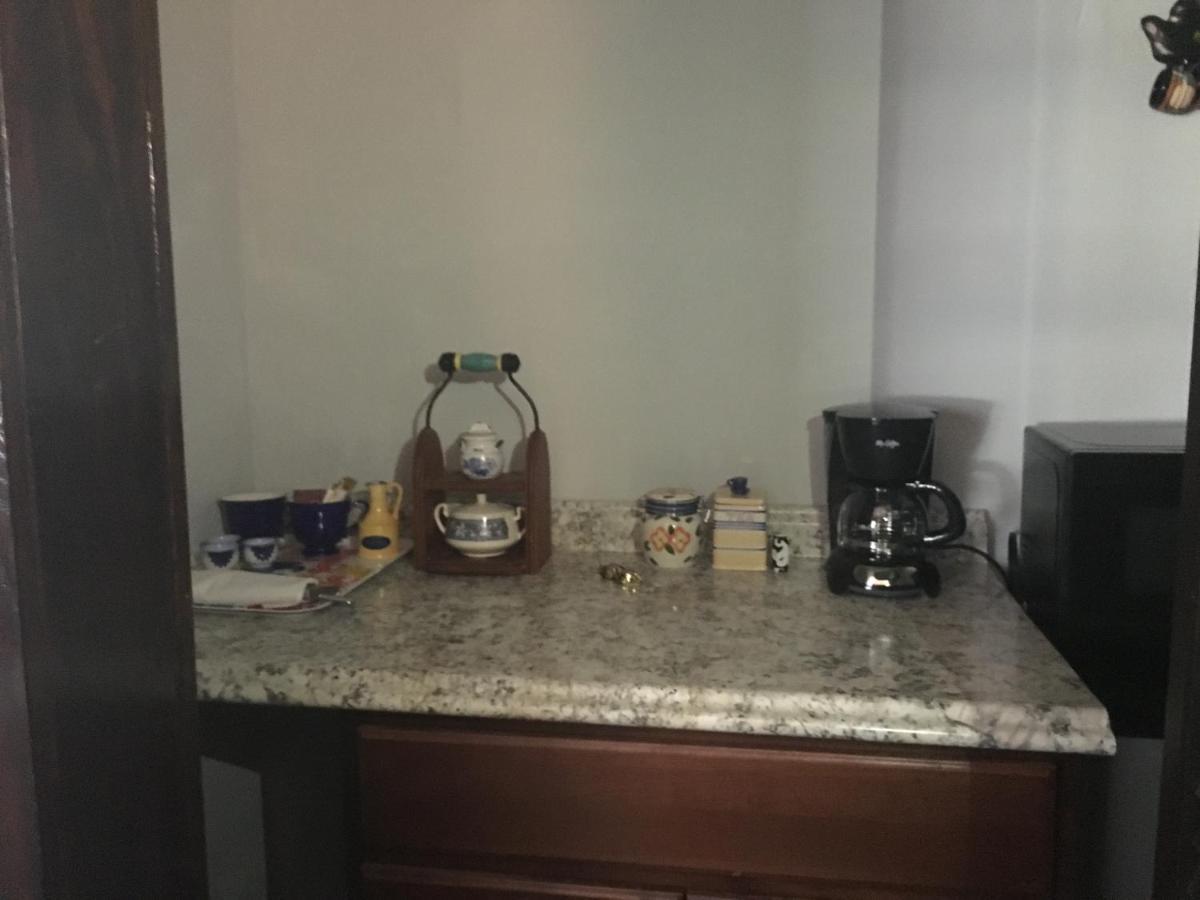 Private Room In The Heart Of Little Havana Маямі Екстер'єр фото