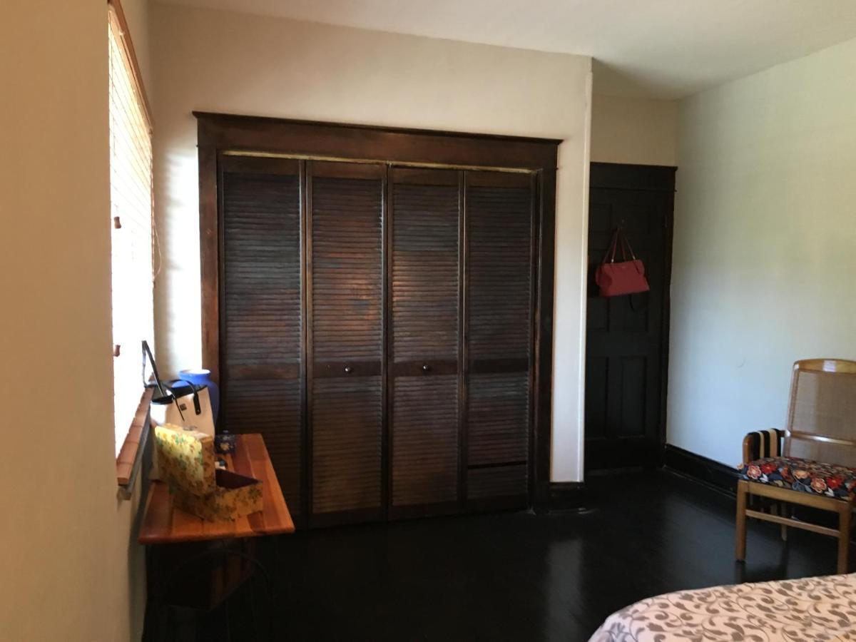 Private Room In The Heart Of Little Havana Маямі Екстер'єр фото