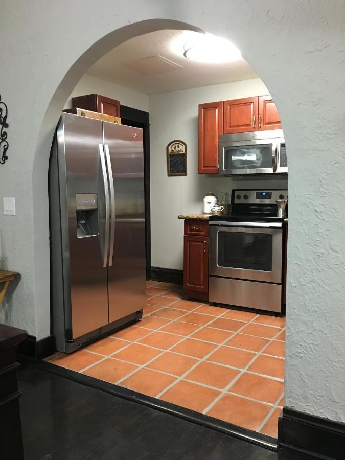 Private Room In The Heart Of Little Havana Маямі Екстер'єр фото