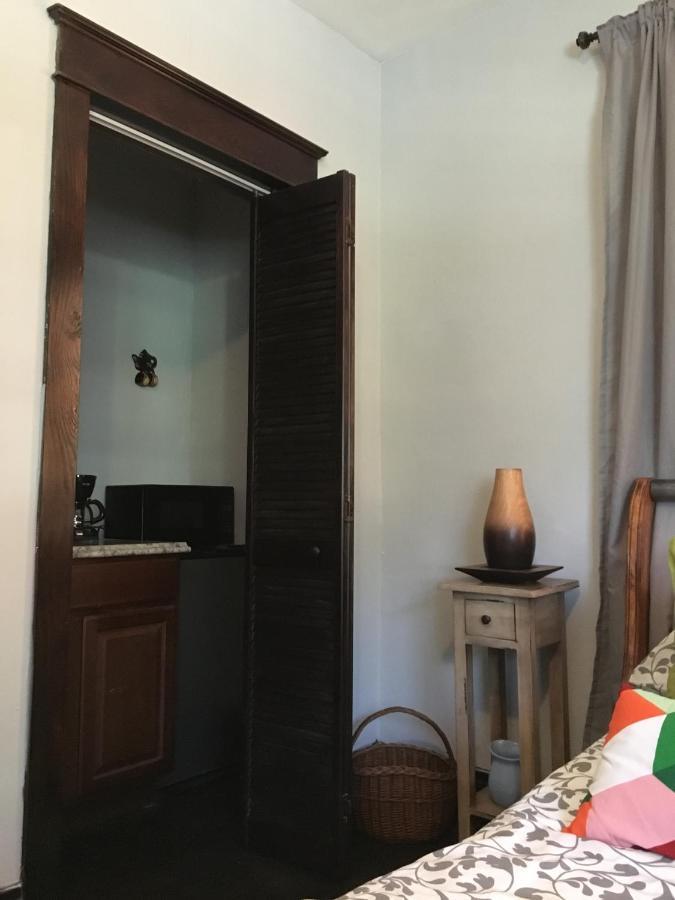 Private Room In The Heart Of Little Havana Маямі Екстер'єр фото