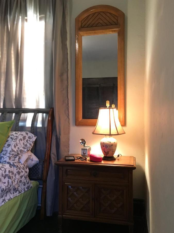 Private Room In The Heart Of Little Havana Маямі Екстер'єр фото